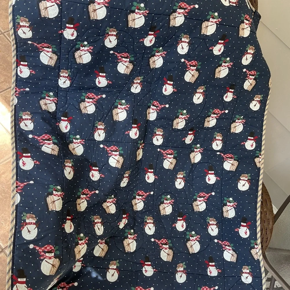 Festive Snowman Holiday Vtg Fabric Quilt wall hanging banner Flag Decor 34